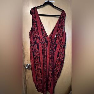 Curvy Sense 3XL Black & Red Floral Bodycon V-Neck Dress NWT